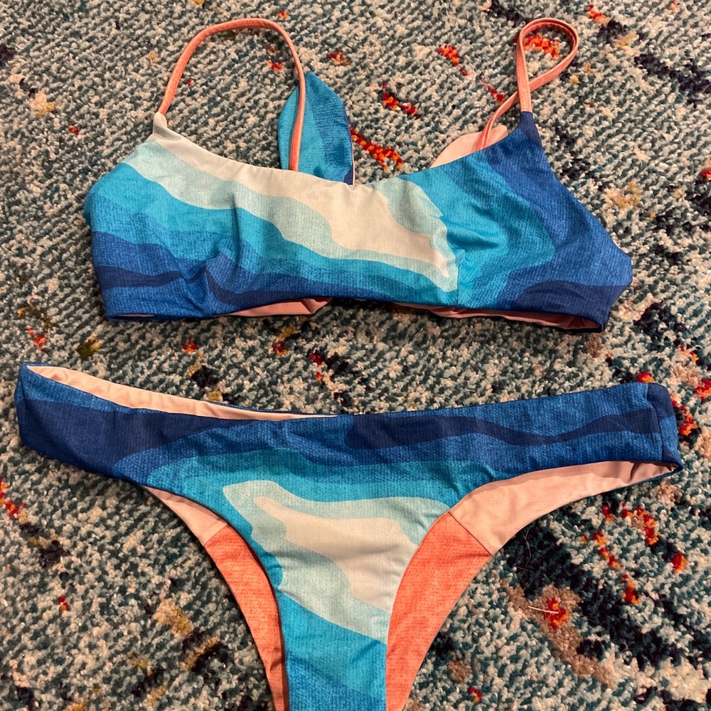 Billabong Bikini Set
